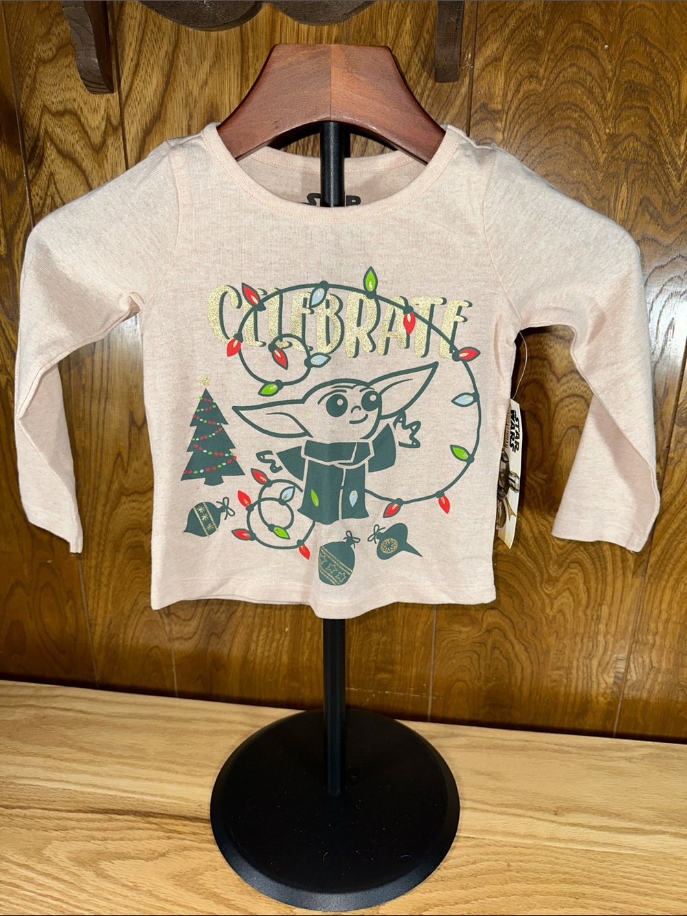 🎉Star Wars Kids Long-Sleeve Celebrate Baby Yoda Graphic Tee - Light Pink. D322
